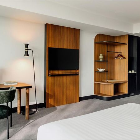 Crowne Plaza Adelaide Mawson Lakes By Ihg Екстериор снимка